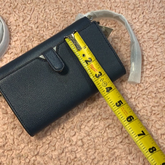 NWT MK Jet set travel medium leather crossbody - Picture 14 of 14